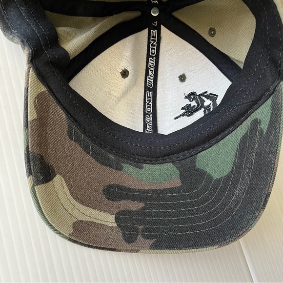 Paintball Camo Embroidered Cap - Picture 7 of 12